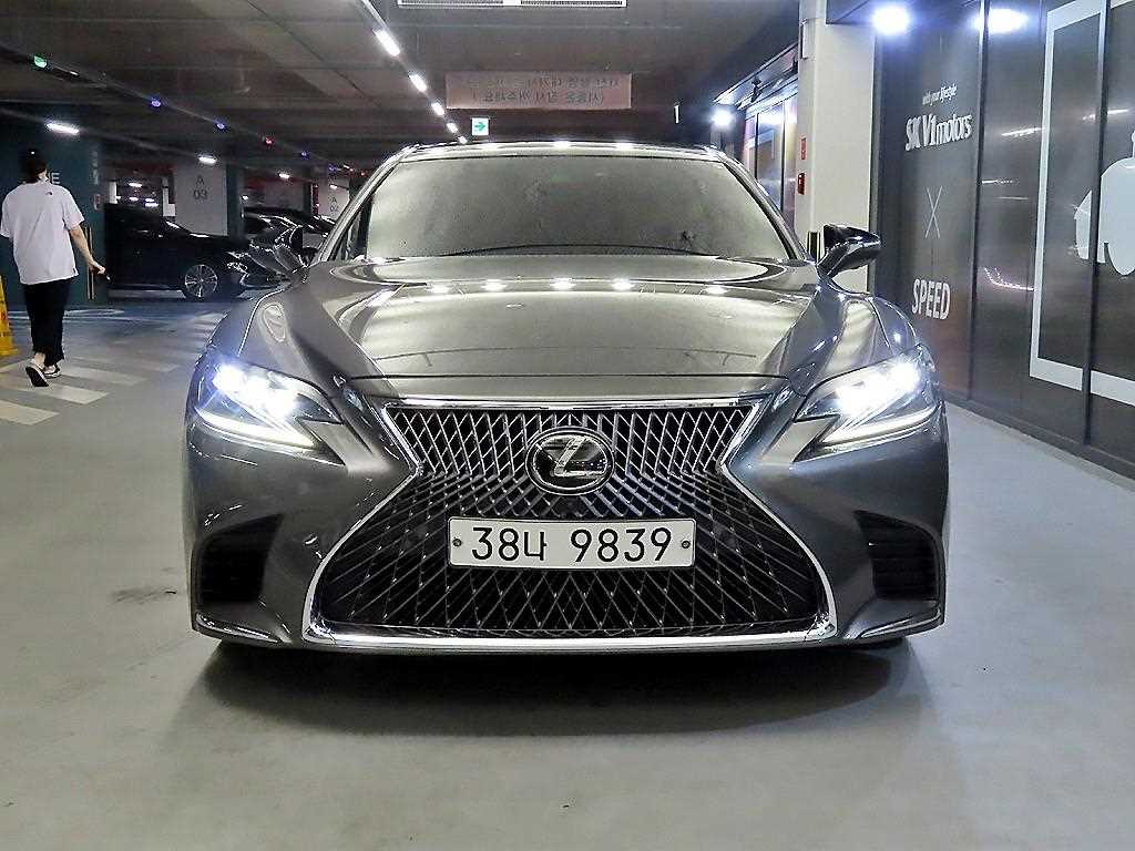 렉서스] Ls500 3.5 플래티넘 Awd