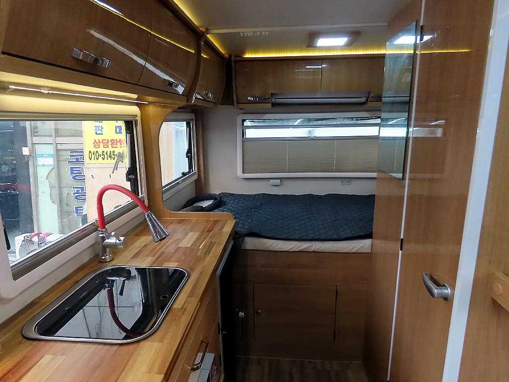 HYUNDAI Starex 2019 Blanco - Importación desde Corea - HF Imports Iquique - Foto 16