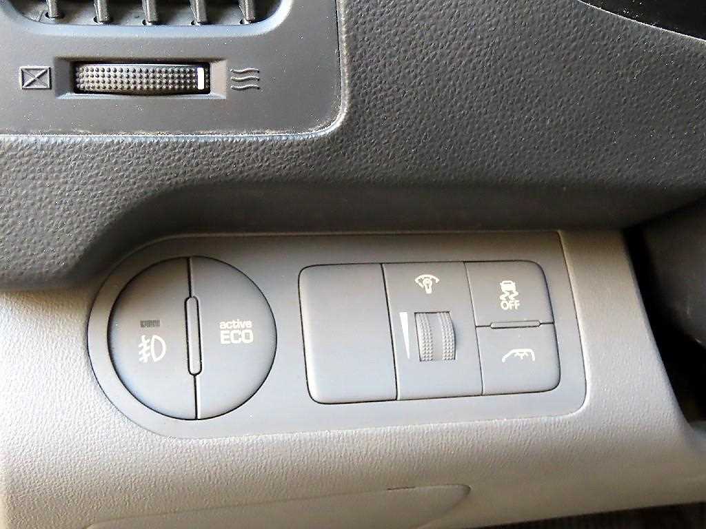 HYUNDAI Starex - Vista 11