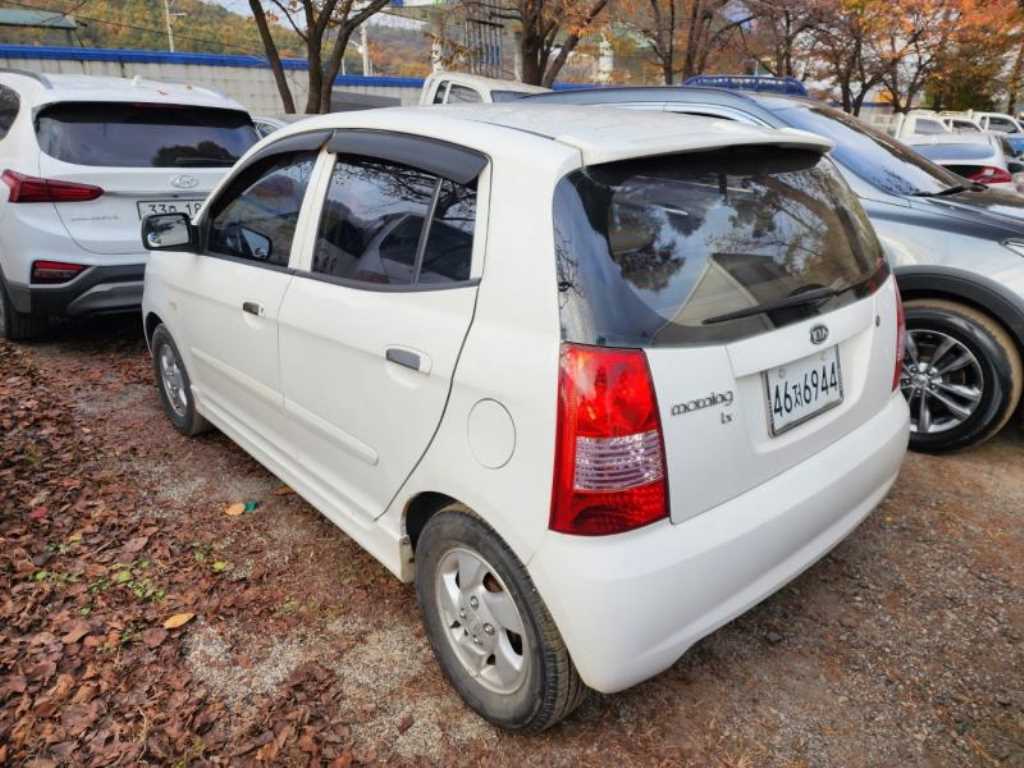 KIA Morning - Vista 9