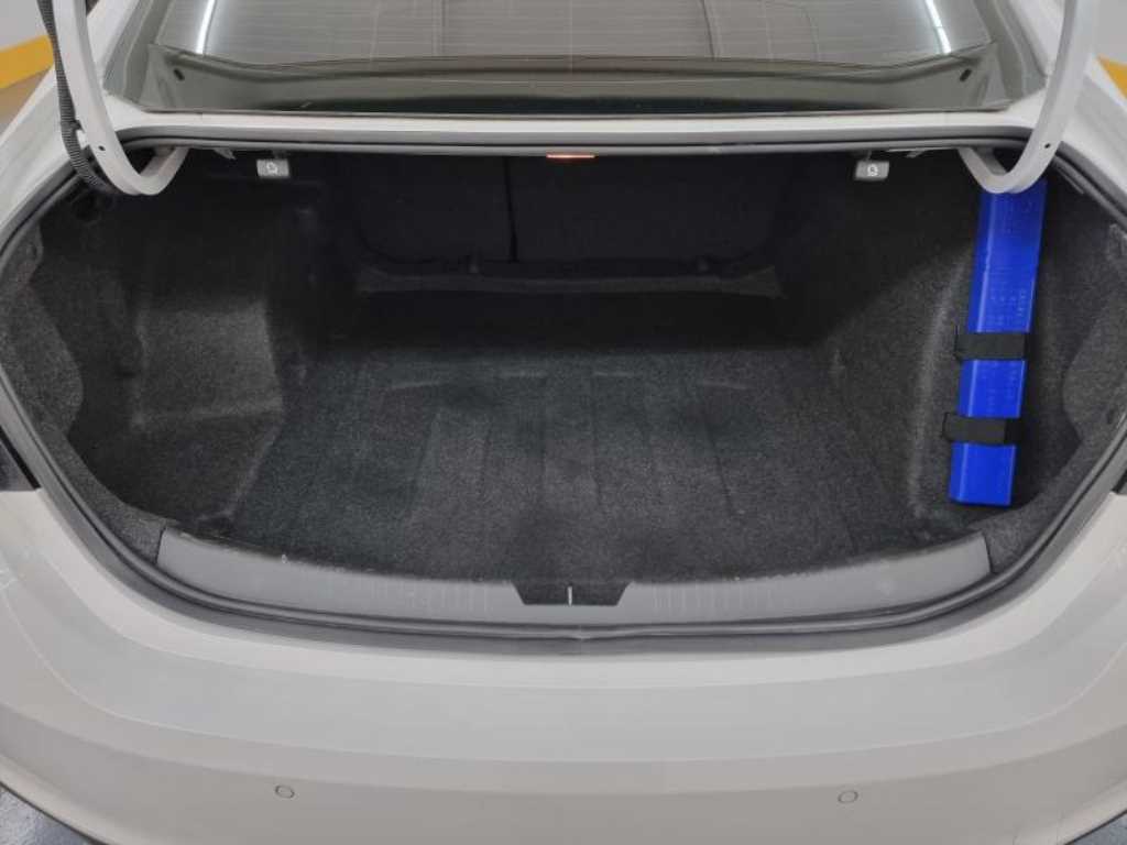 Chevrolet Malibu 2019 Blanco - Importación desde Corea - HF Imports Iquique - Foto 19