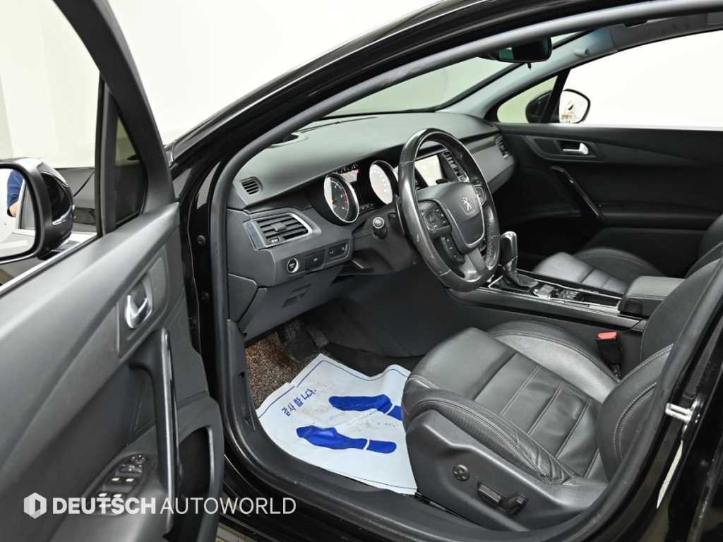 Peugeot 508 - Vista 11