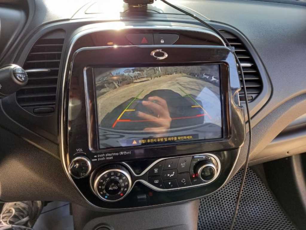 SAMSUNG QM3 - Vista 12