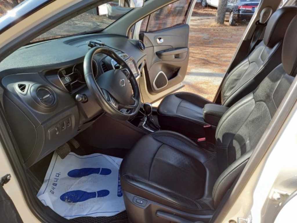 SAMSUNG QM3 2018 Blanco - Importación desde Corea - HF Imports Iquique - Foto 17