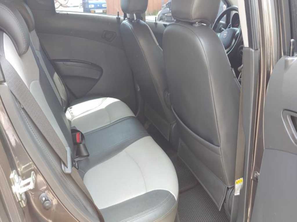 Chevrolet Spark - Vista 10