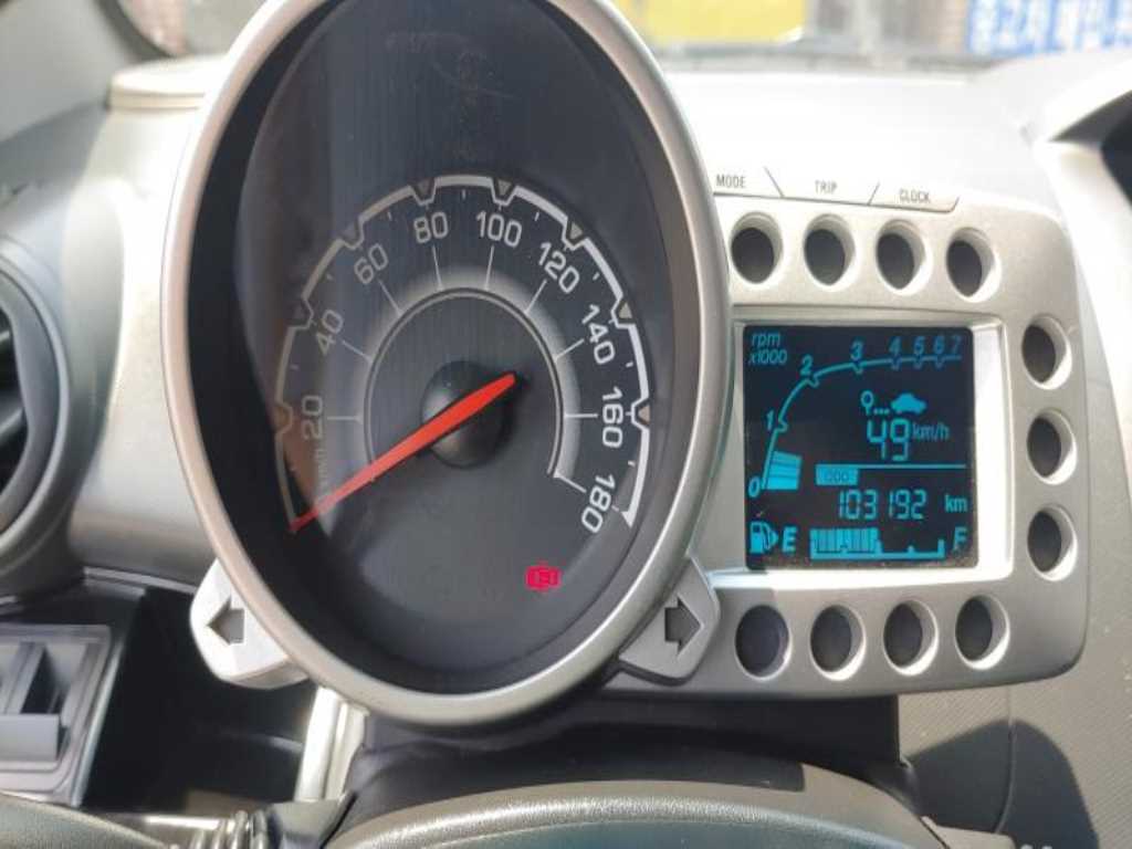 Chevrolet Spark 2012 Café - Importación desde Corea - HF Imports Iquique - Foto 14