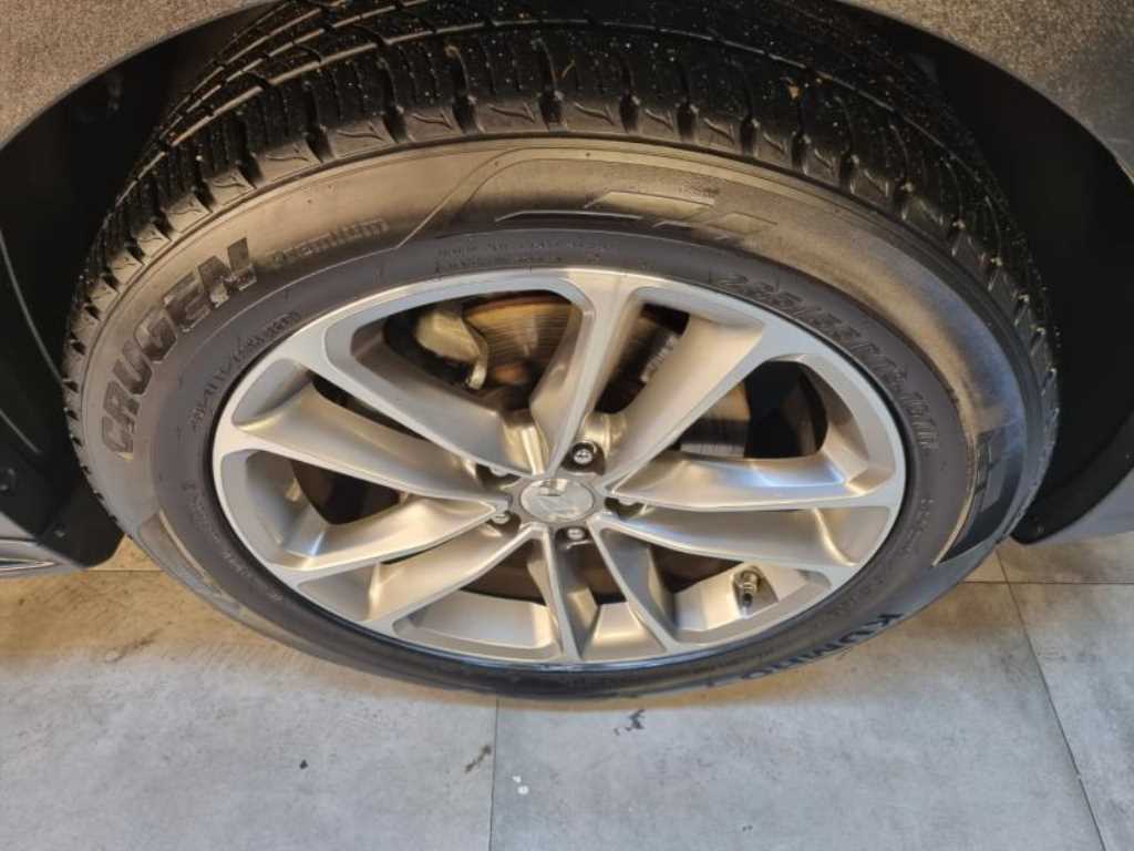 HYUNDAI Santa Fe - Vista 8