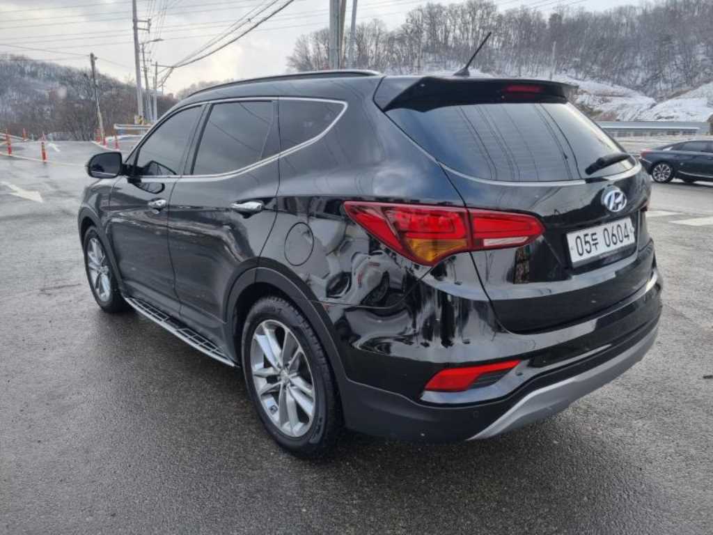 HYUNDAI Santa Fe - Vista 6