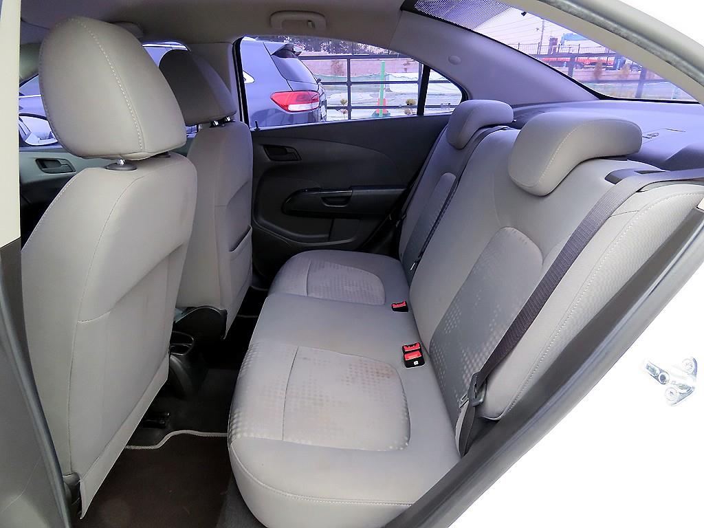 Chevrolet Abeo - Vista 6