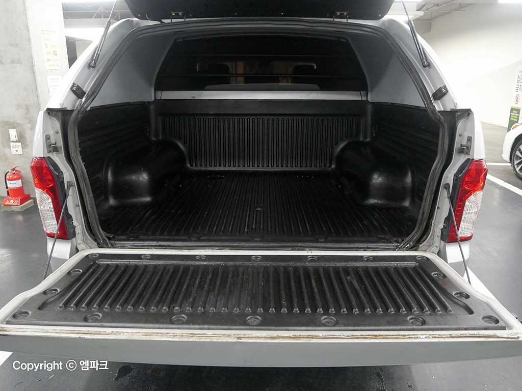 Ssangyong Korando 2014 Gris - Importación desde Corea - HF Imports Iquique - Foto 19