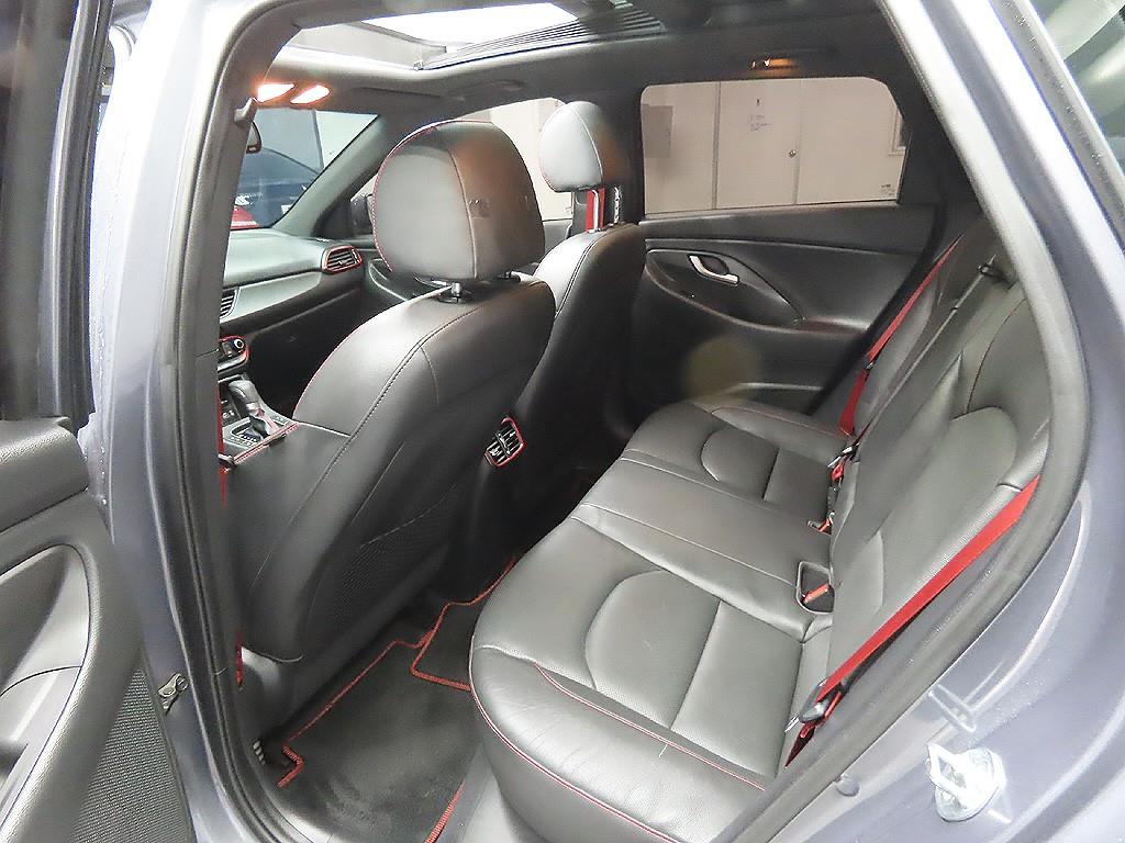 HYUNDAI i30 2017 Gris - Importación desde Corea - HF Imports Iquique - Foto 13