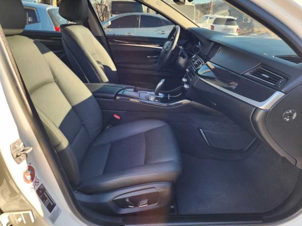 BMW 5 Series 2016 Blanco - Importación desde Corea - HF Imports Iquique - Foto 18