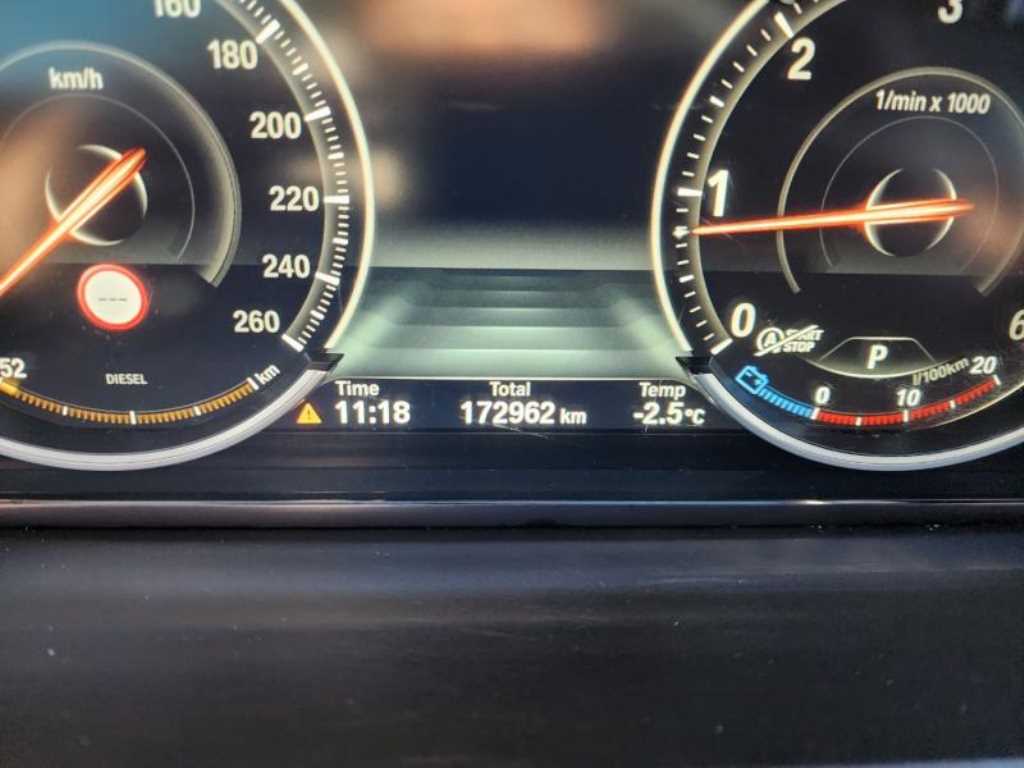 BMW 5 Series - Vista 10