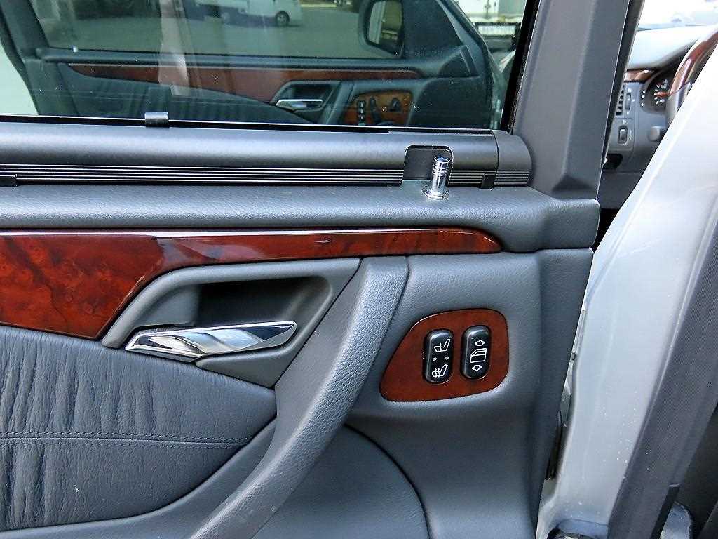 Mercedes Benz E class 2001 Plateado - Importación desde Corea - HF Imports Iquique - Foto 15