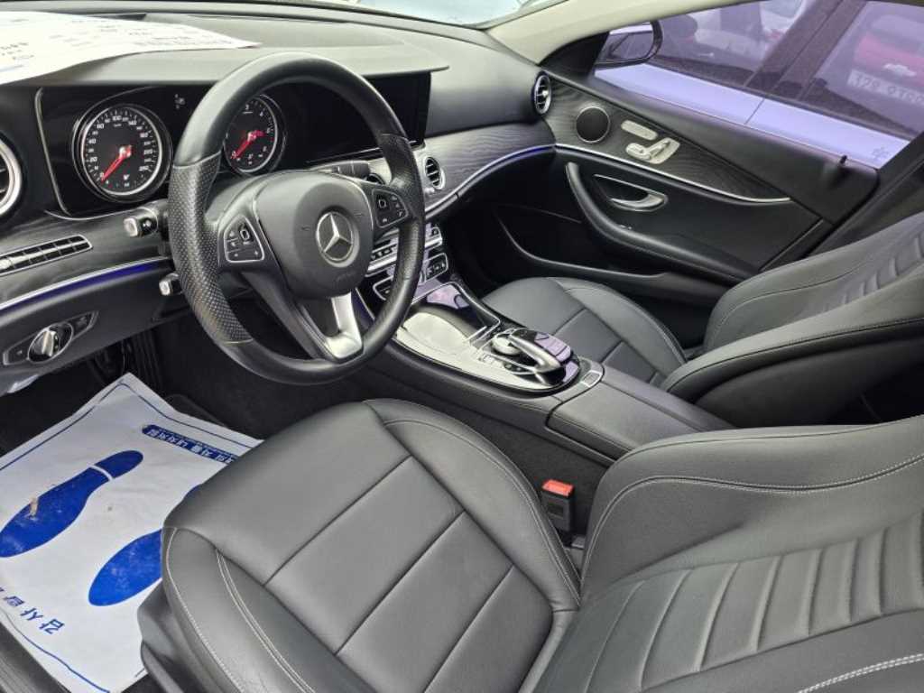 Mercedes Benz E class 2017 Plateado - Importación desde Corea - HF Imports Iquique - Foto 20