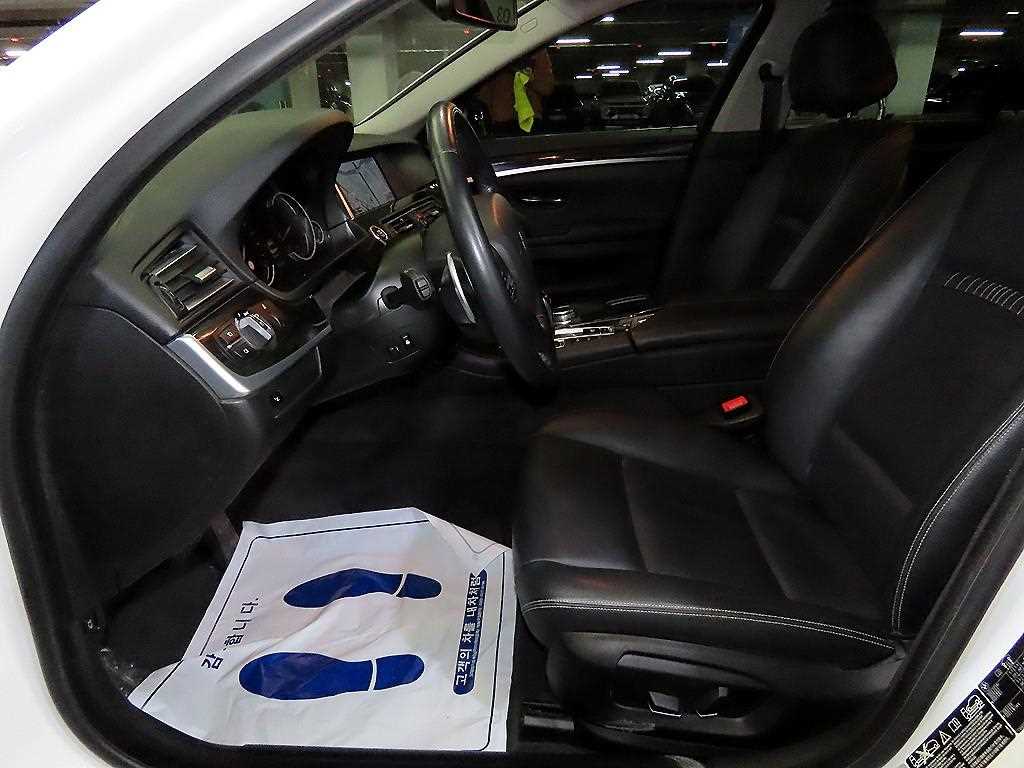 BMW 5 Series - Vista 6