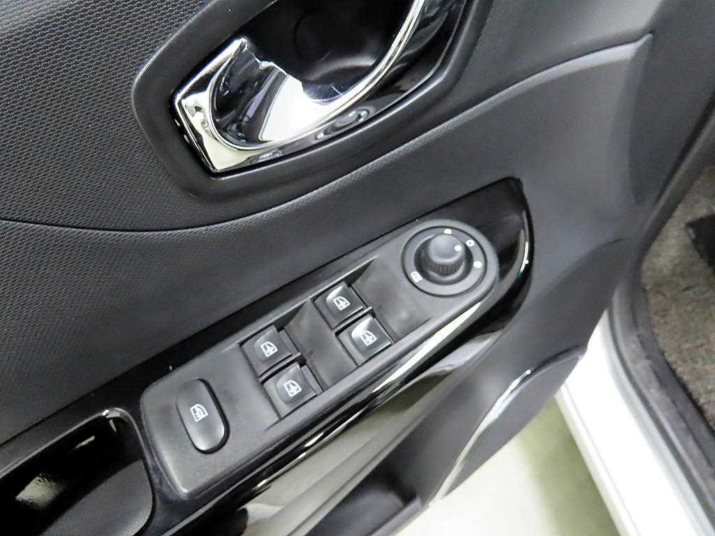 SAMSUNG QM3 - Vista 11