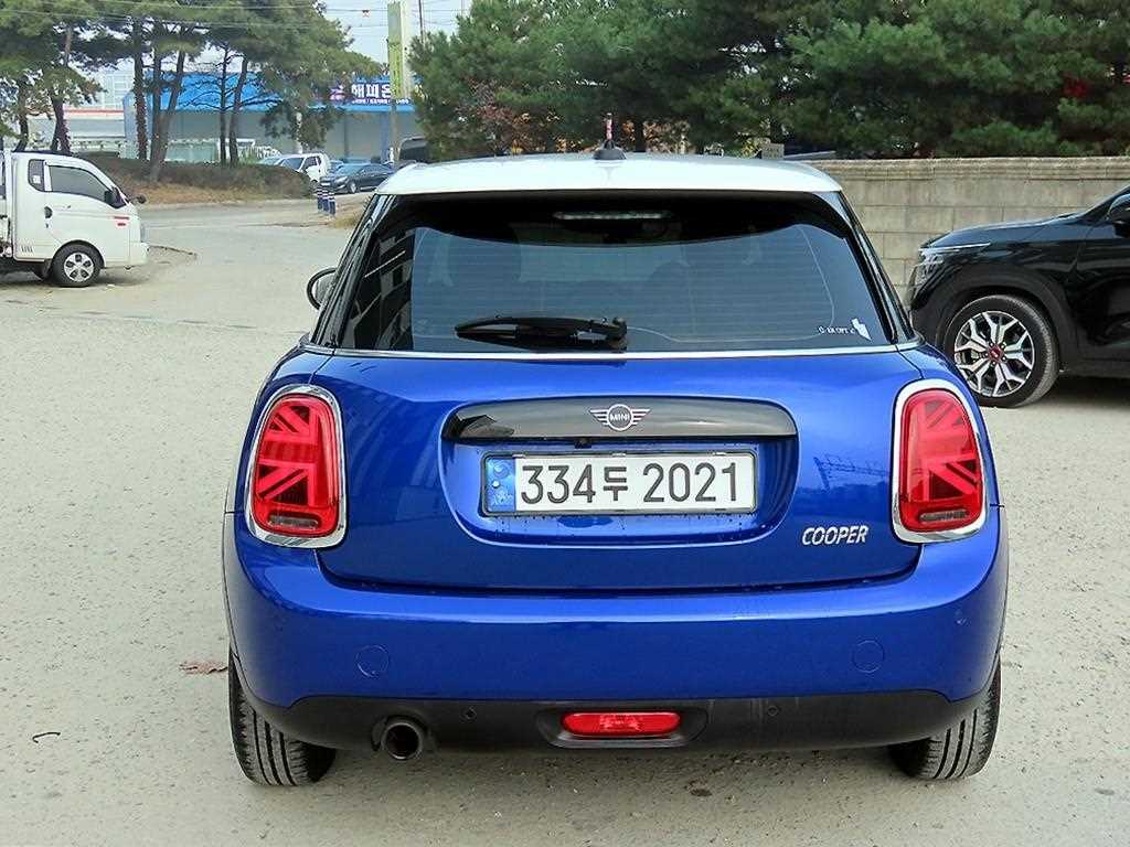 Mini Cooper - Vista 4
