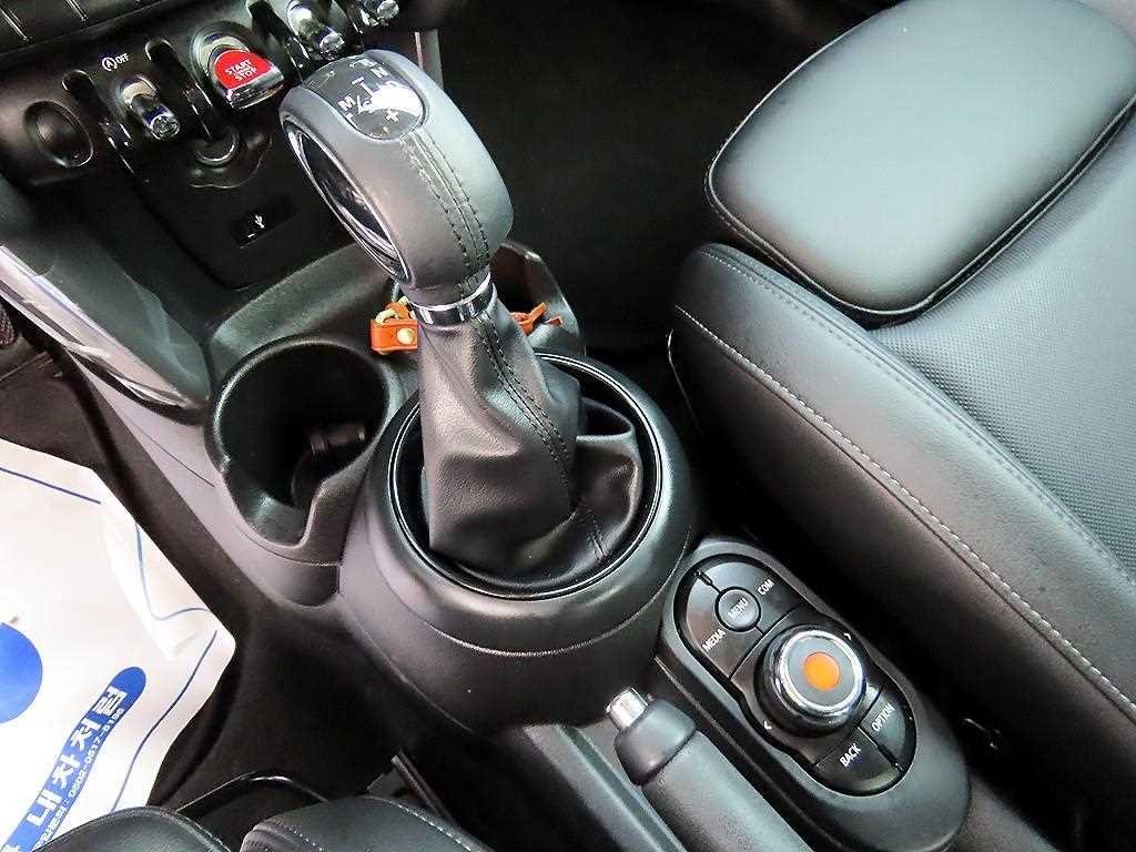 Mini Cooper - Vista 11