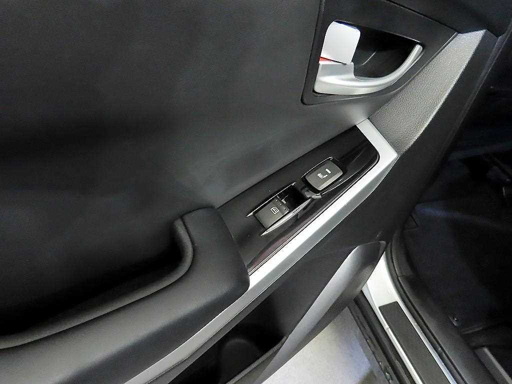 Ssangyong Korando 2014 Plateado - Importación desde Corea - HF Imports Iquique - Foto 16