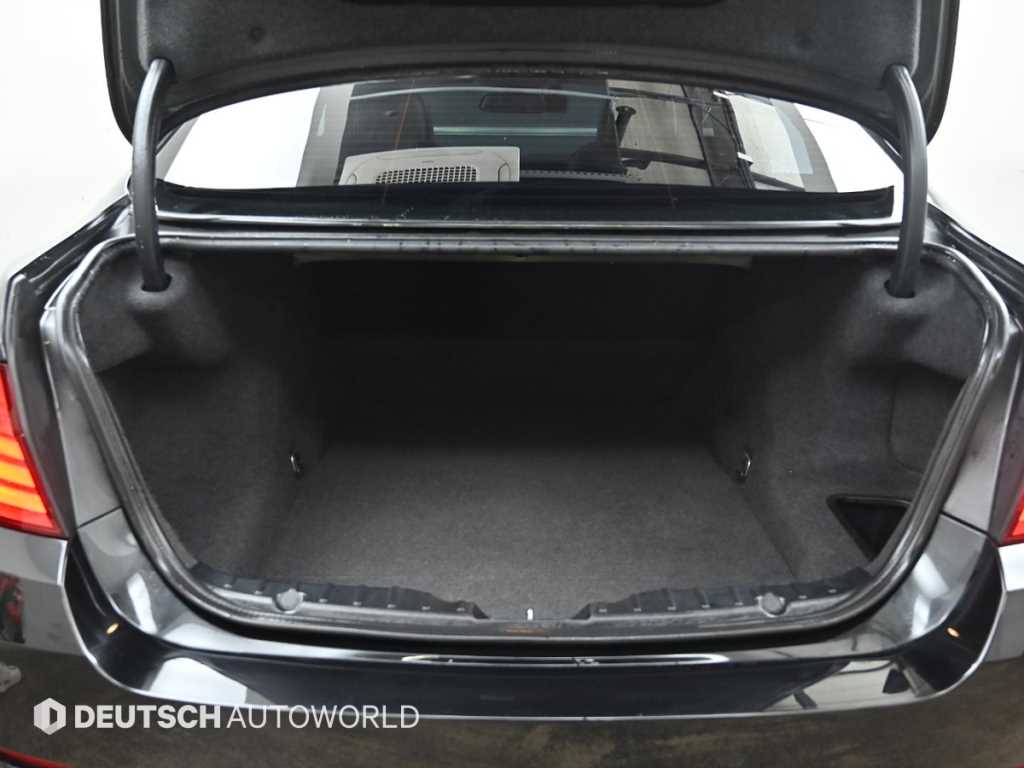 BMW 5 Series 2011 Negro - Importación desde Corea - HF Imports Iquique - Foto 20