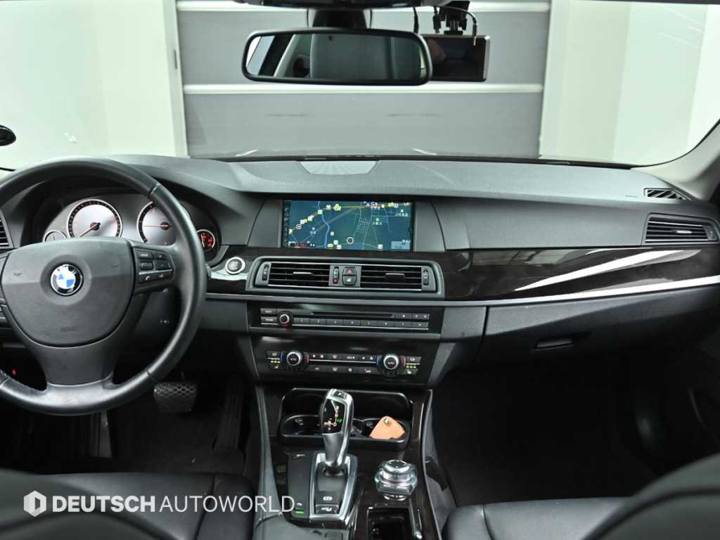 BMW 5 Series - Vista 7