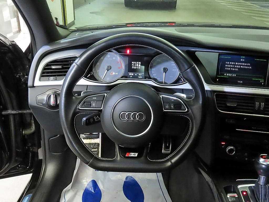 Audi S4 - Vista 8