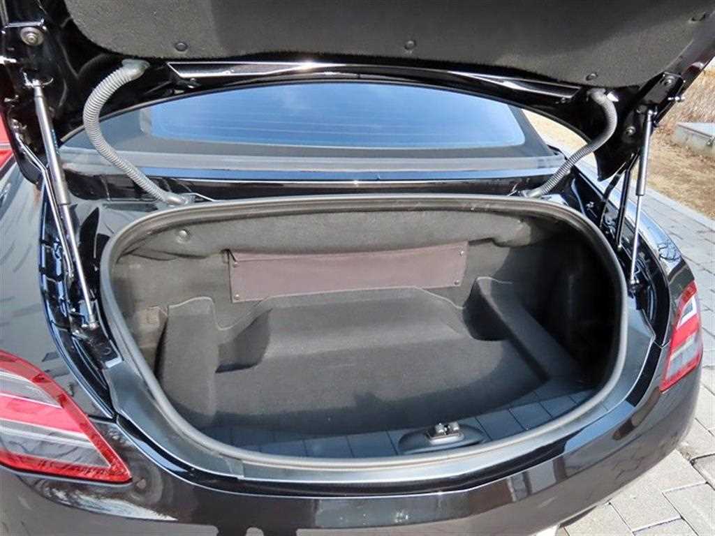 Mercedes Benz SLS AMG 2012 Negro - Importación desde Corea - HF Imports Iquique - Foto 19