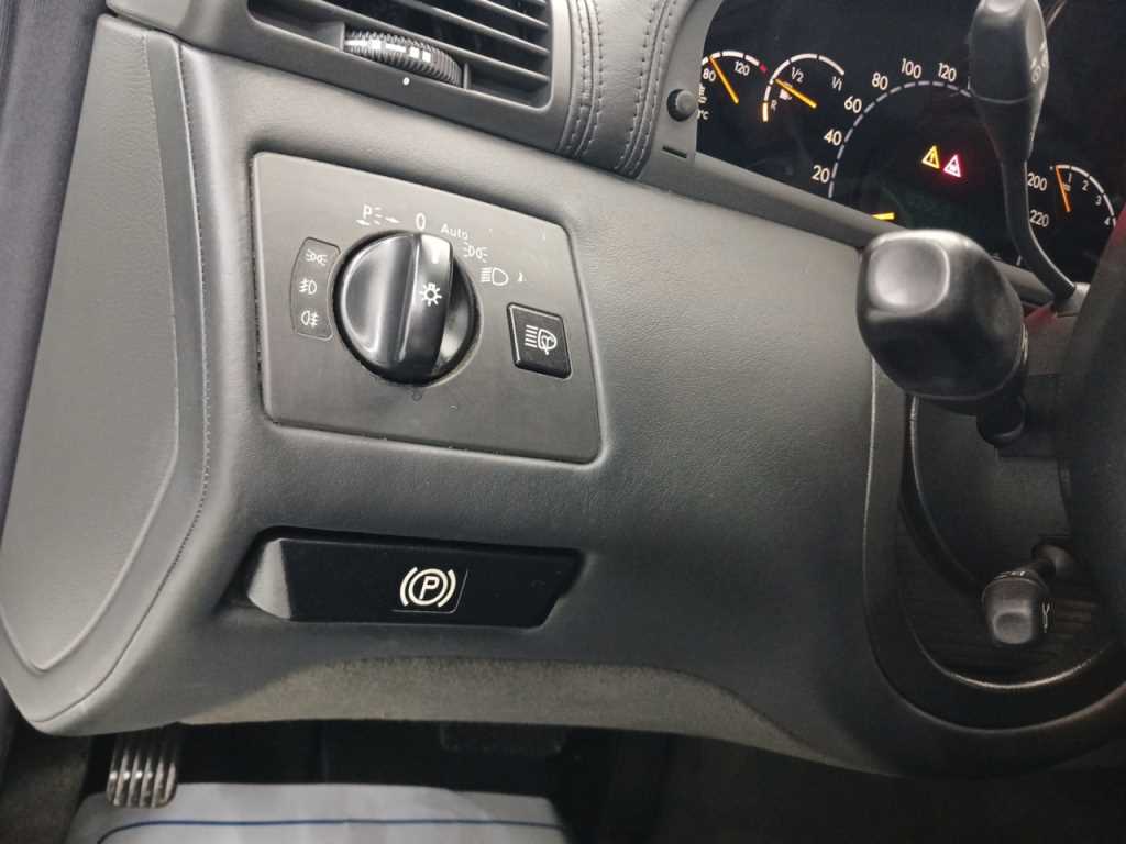 Mercedes Benz CL Class - Vista 9