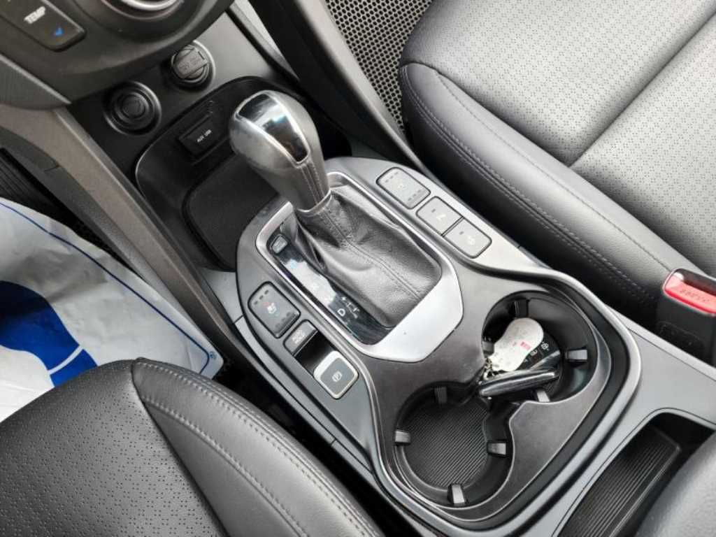 HYUNDAI Maxcruz - Vista 11