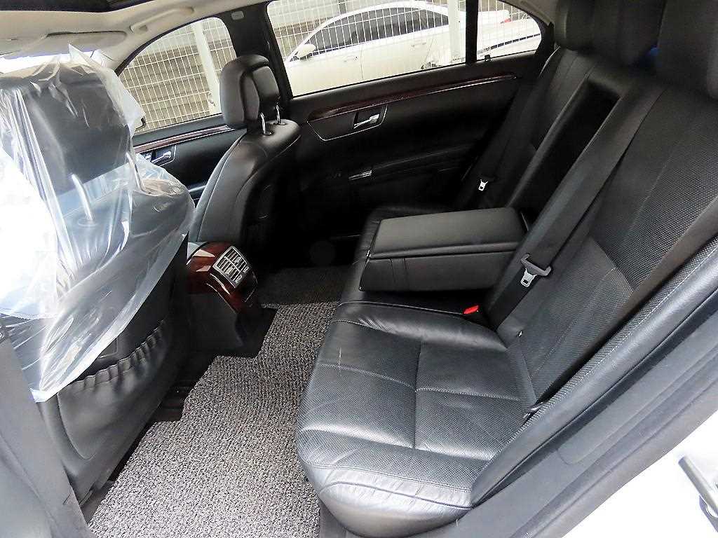 Mercedes Benz S Class - Vista 6