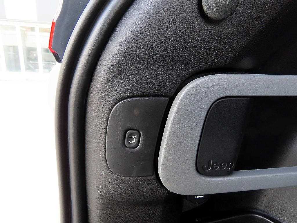 Jeep Cherokee 2015 Blanco - Importación desde Corea - HF Imports Iquique - Foto 16