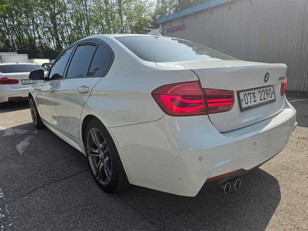 BMW 3 series - Vista 4