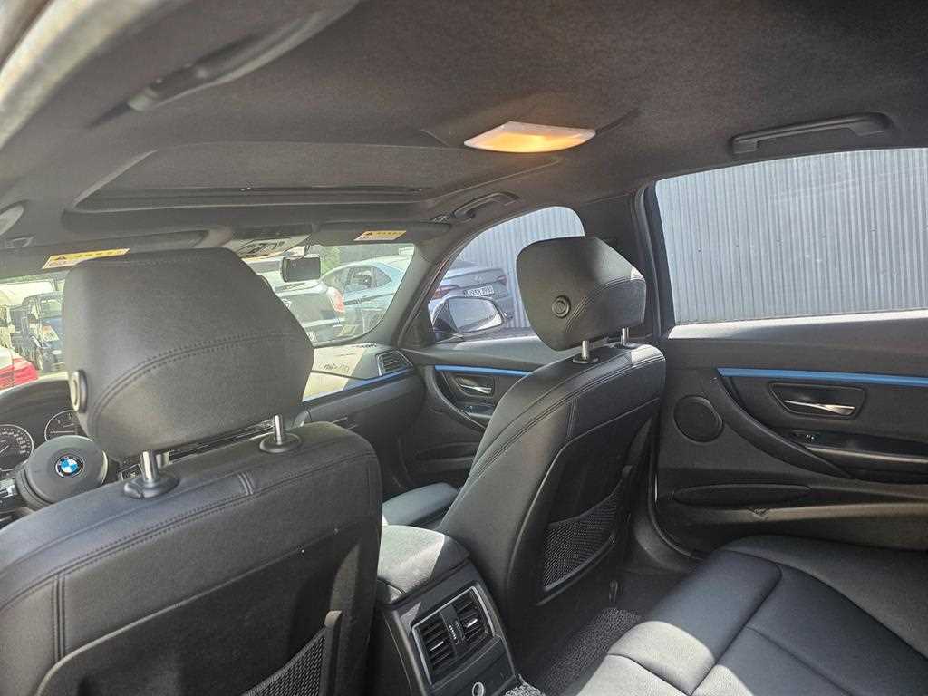 BMW 3 series - Vista 12