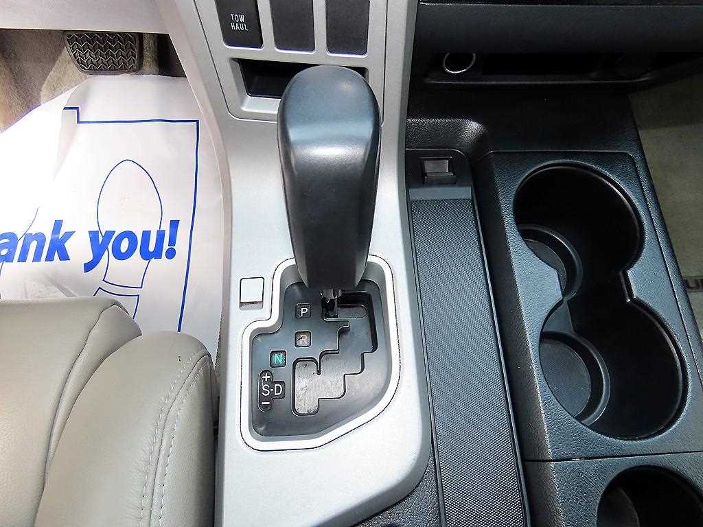 Toyota Tundra - Vista 10