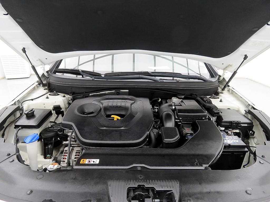 HYUNDAI Sonata 2017 Blanco - Importación desde Corea - HF Imports Iquique - Foto 19