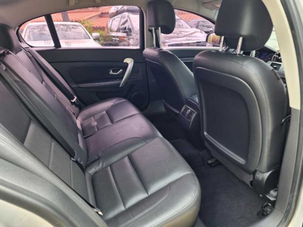 SAMSUNG SM5 2018 Plateado - Importación desde Corea - HF Imports Iquique - Foto 13