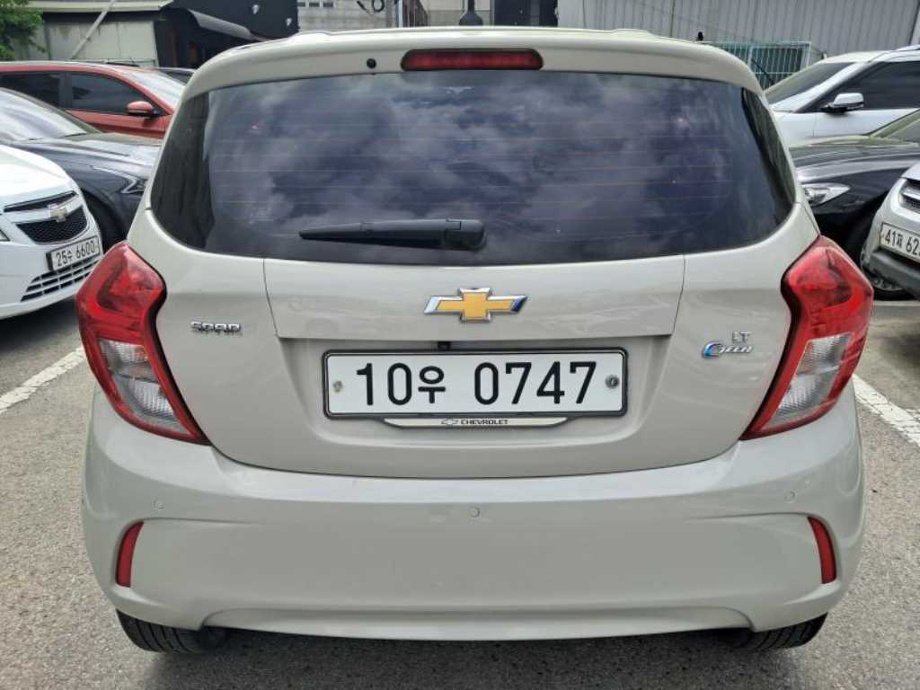 Chevrolet Spark - Vista 6