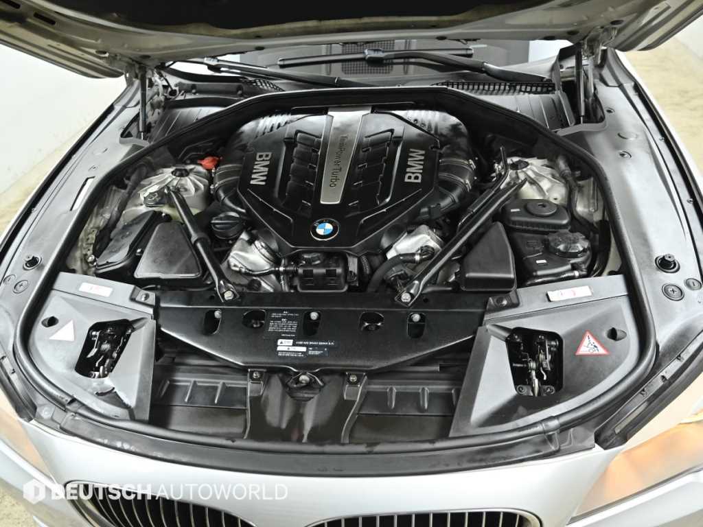 BMW 7 Series - Vista 6