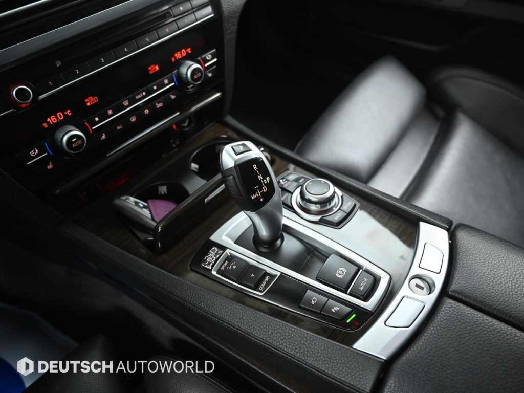 BMW 7 Series - Vista 9