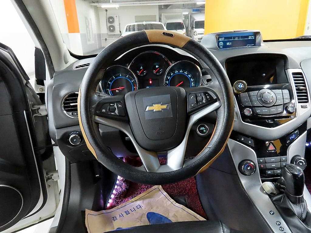 Chevrolet Cruise - Vista 6