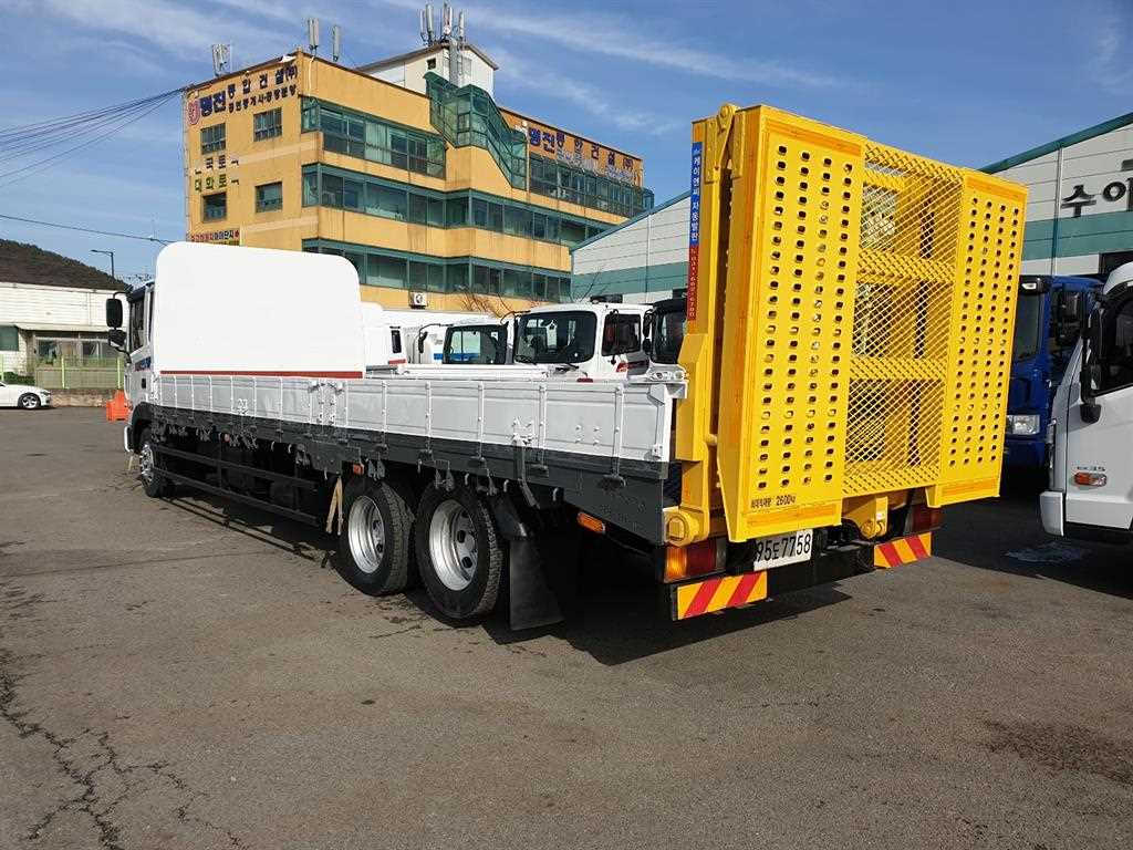 medium and large cargo Cargo - Vista 7