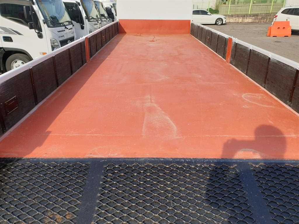 medium and large cargo Cargo - Vista 9