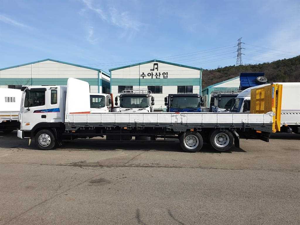 medium and large cargo Cargo - Vista 8