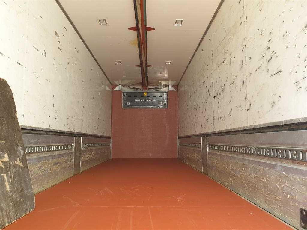 medium and large cargo truck - Vista 7