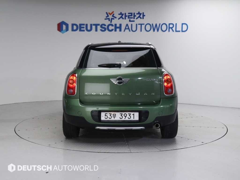 Mini Countryman - Vista 4