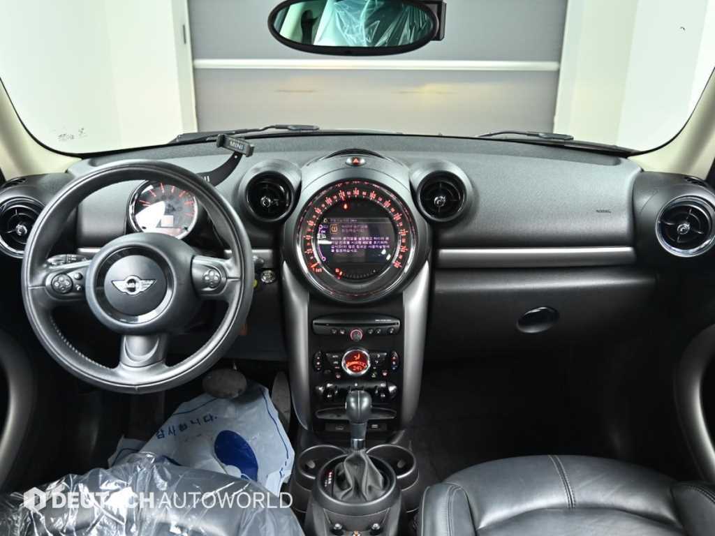 Mini Countryman - Vista 7
