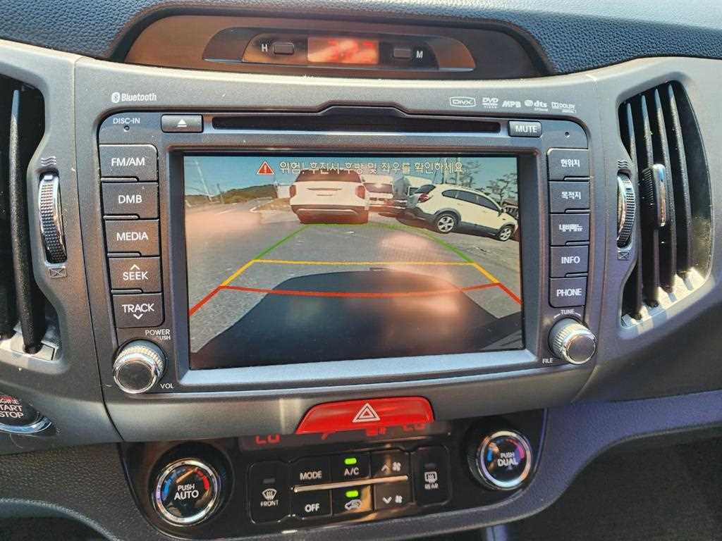 KIA Sportage - Vista 11