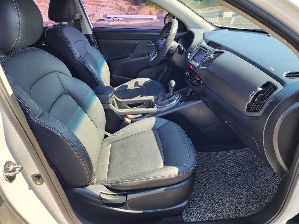 KIA Sportage - Vista 9