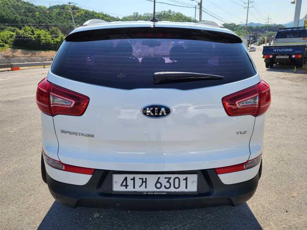 KIA Sportage - Vista 4